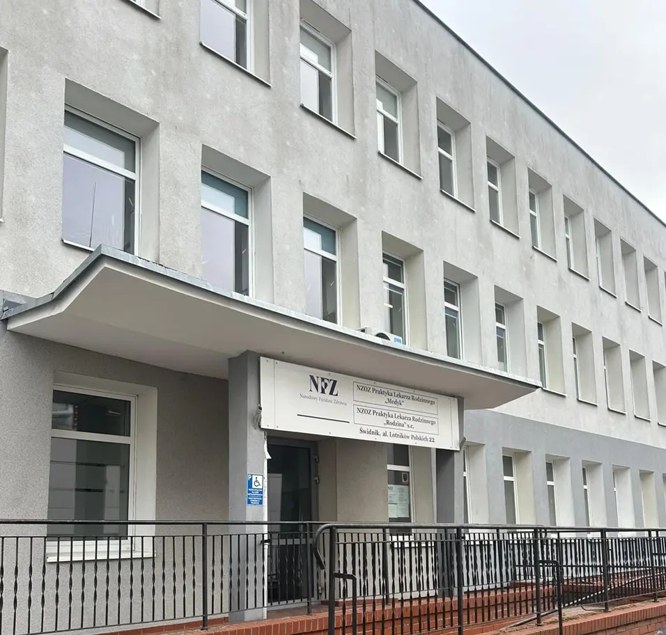 Budynek przychodni PLR Rodzina